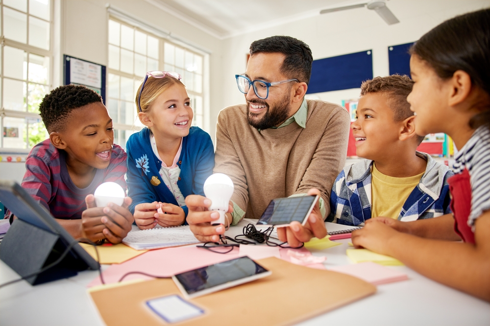How Parents and Teachers Can Benefit from IV Therapy and Hormone Support
