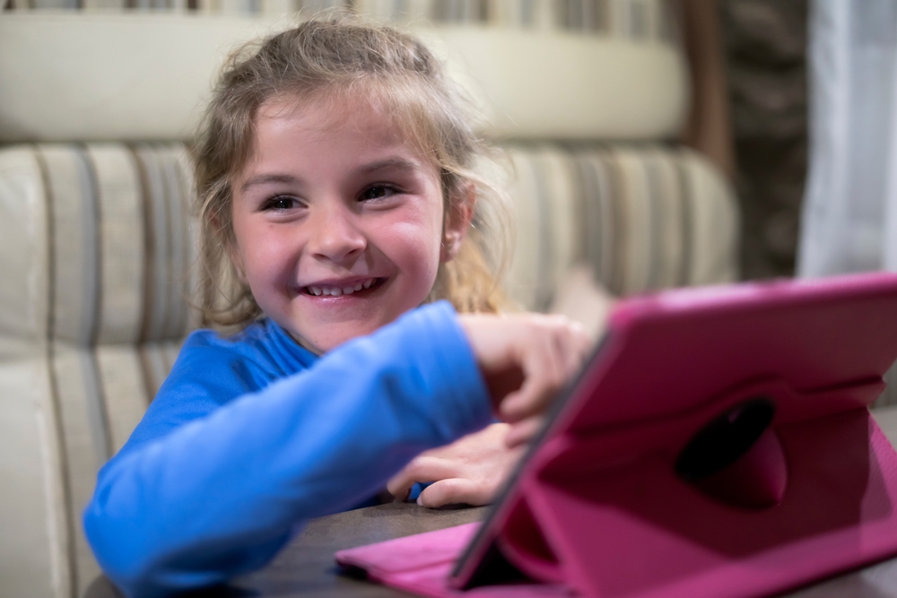 Building Healthy Screen Time Habits for Kids