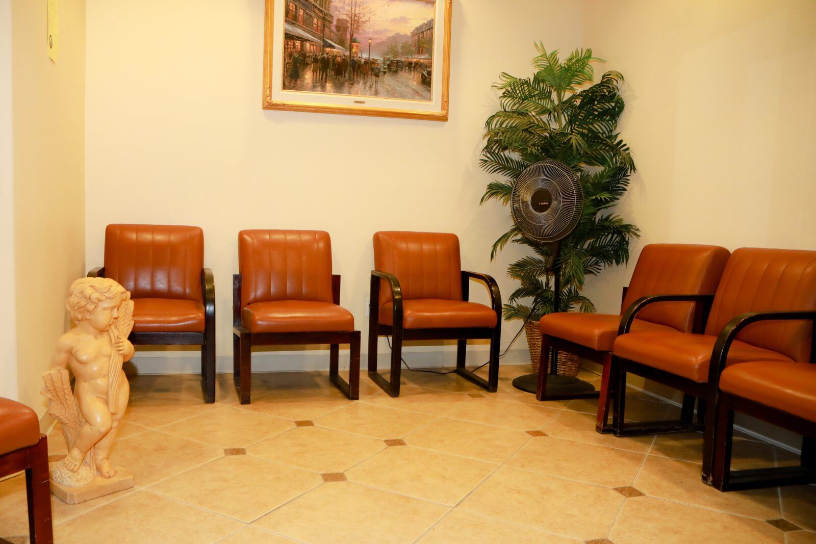 Radiant Medical Group - office Waiting area