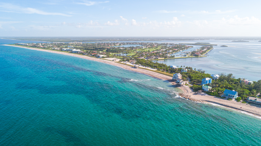 "stuart,,Fl,/,Usa,-,7-16-19:,Aerial,View,Of,Bathtub