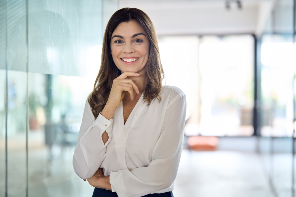 Understanding the Differences Between Tooth Bonding and Veneers