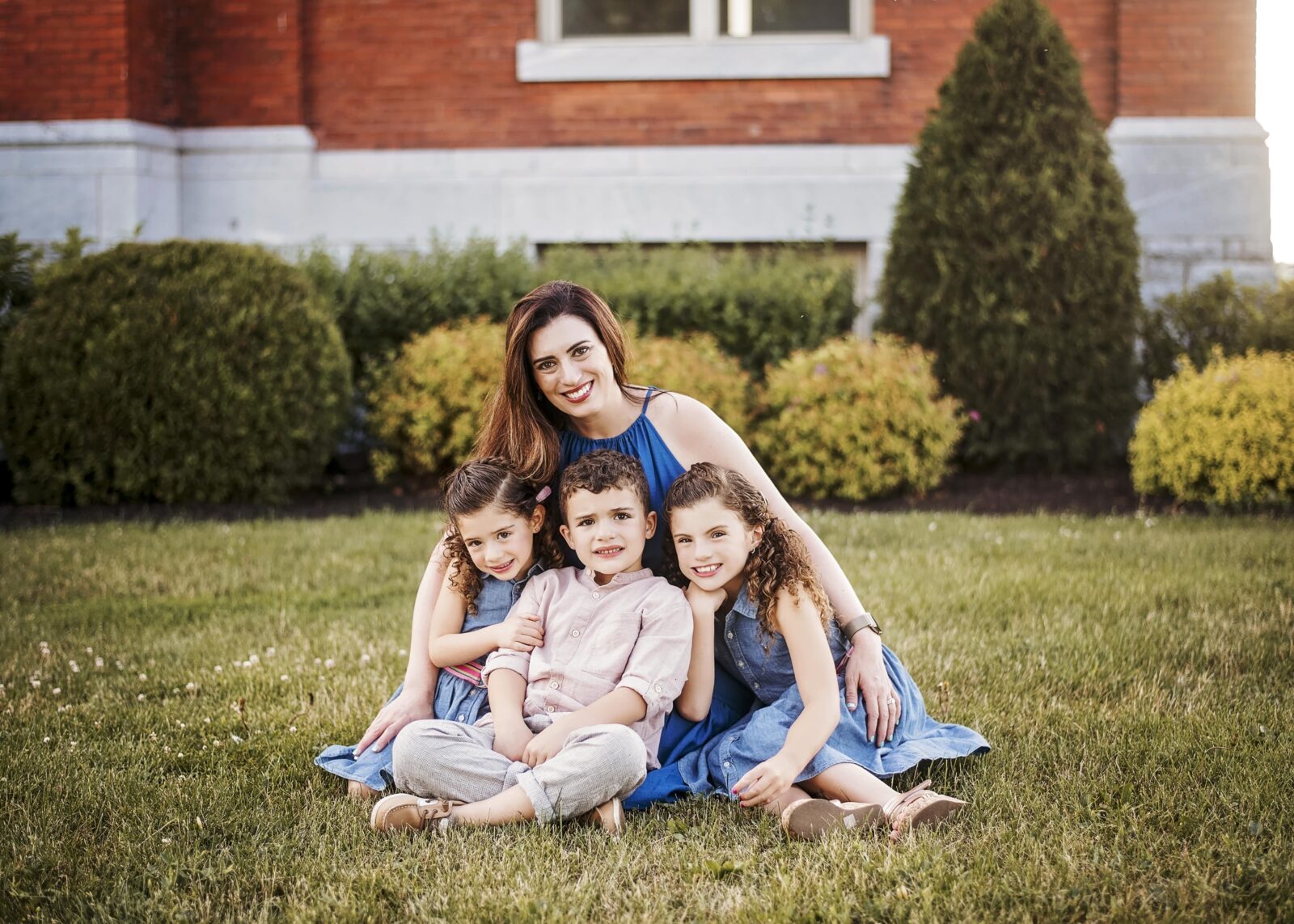 Dr. Maria Laura Ybarra with Kids