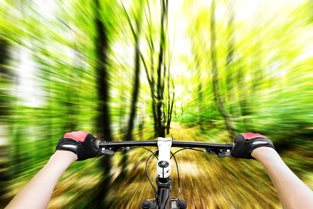 Mountain,Biking,Down,Hill,Descending,Fast.,View,From,Bikers,Eyes.