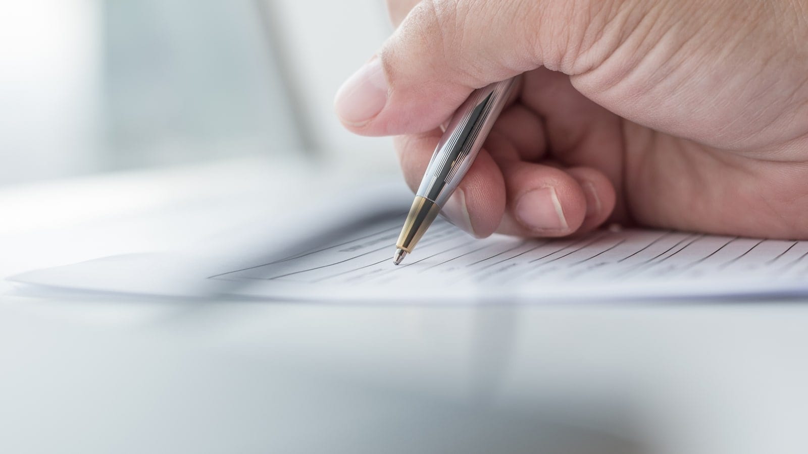 patient filling out paperwork