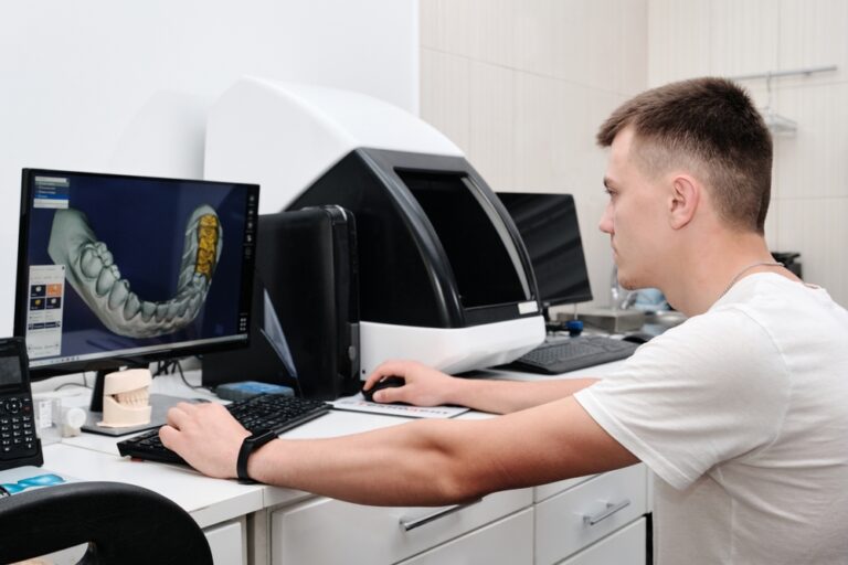 The Role of CAD/CAM in Producing High-Precision Restorations